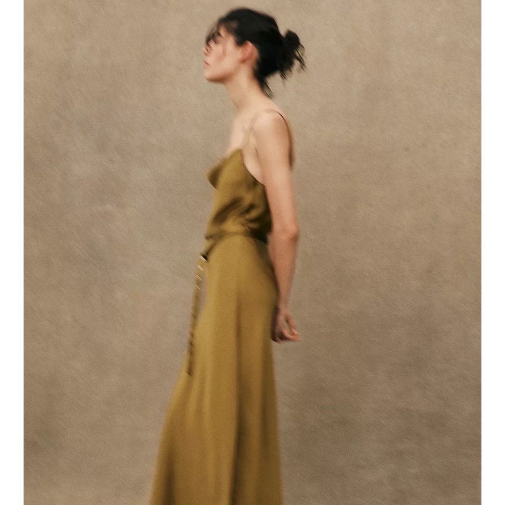 ZARA BLOGGERS FAV SATIN MIDI DRESS WITH BELT - Picture 5 of 7